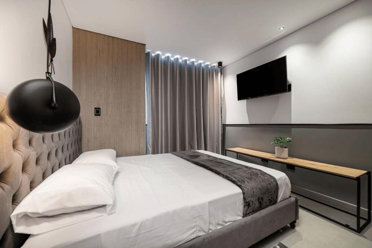 In El Poblado, Walkable Area With Parking 215 *